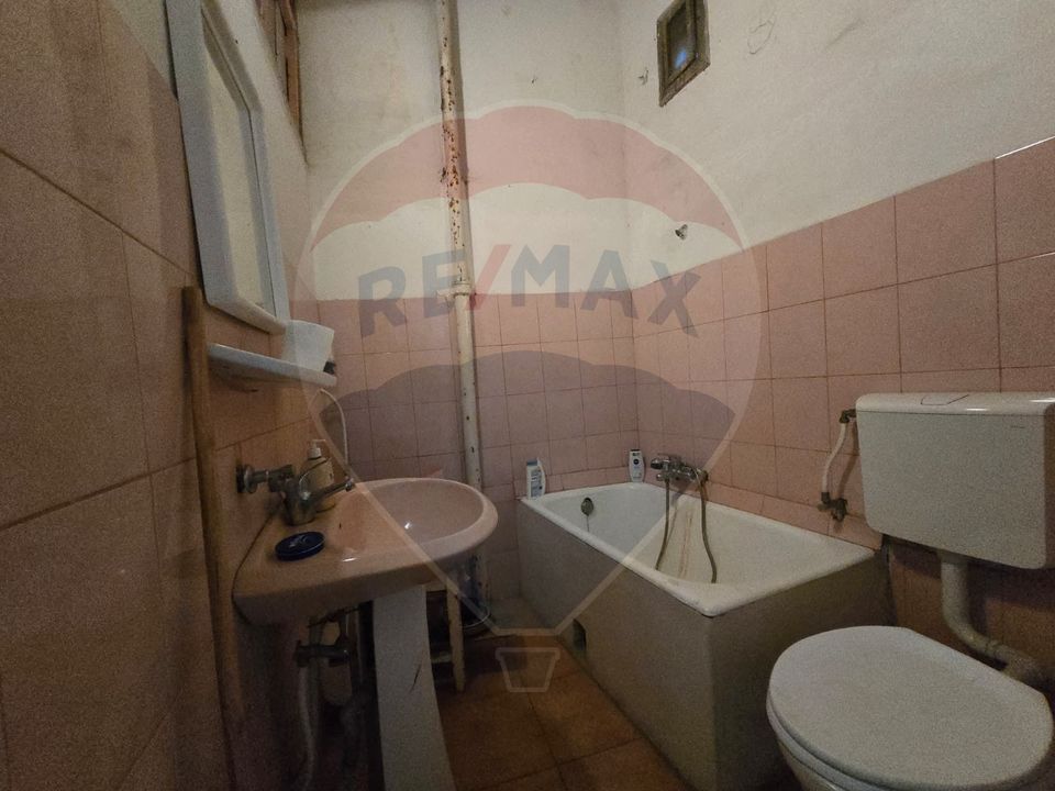de vanzare Apartament 2 camere în clădire istorică cu lift, Str. Horea