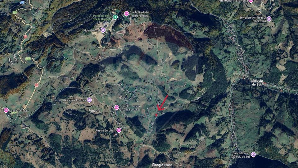 Land 1,380sqm Fundata / Strada Principala