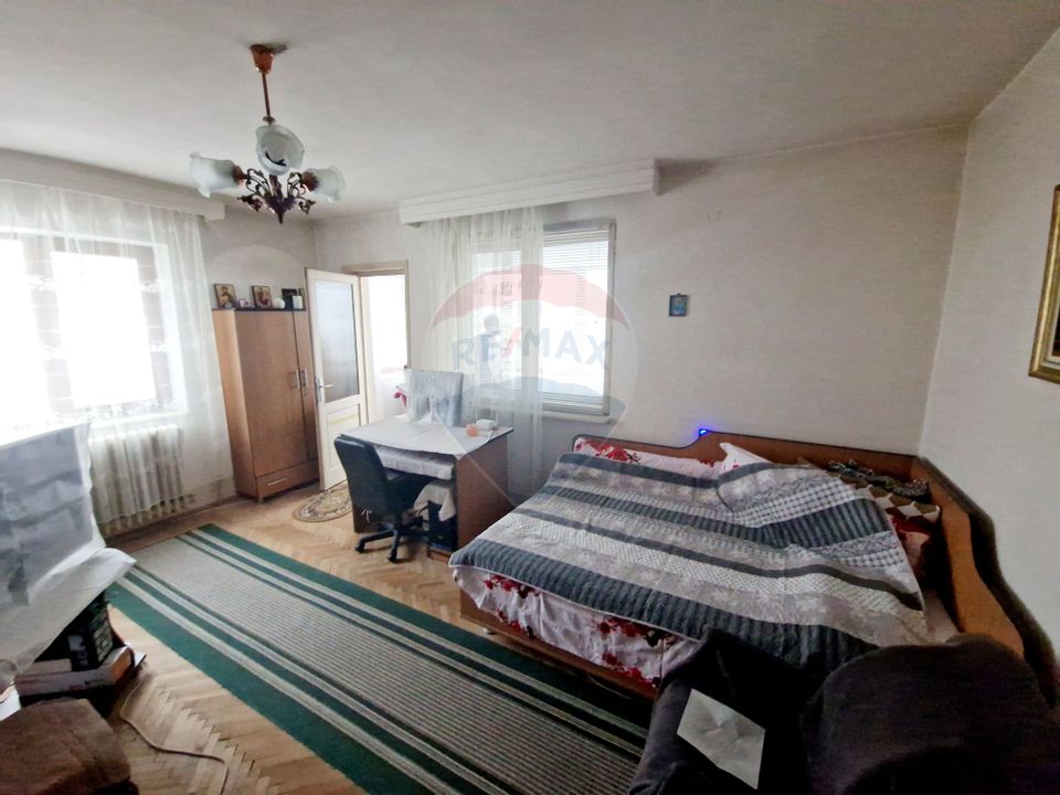 6 room House / Villa for sale, Central area