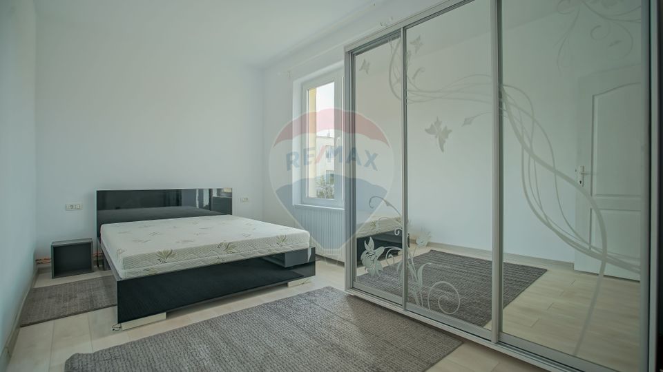 2 room Apartment for rent, Tractorul area