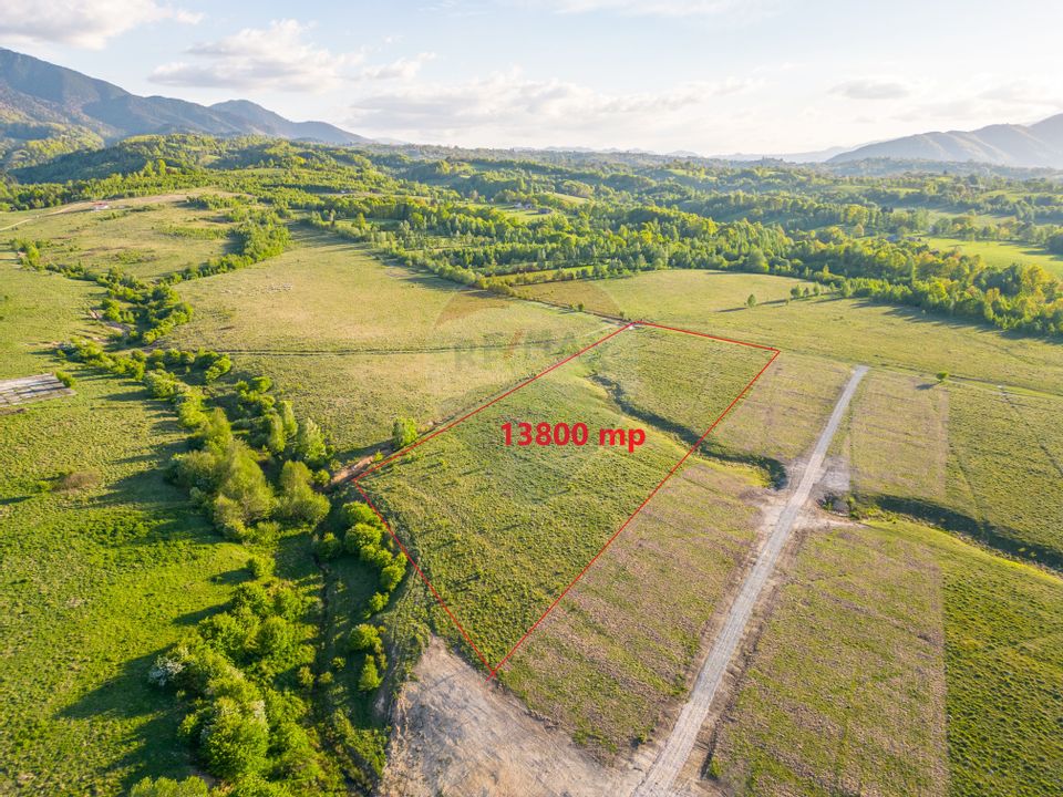 Land 13,800sqm Rasnov / Strada Valea Glajariei