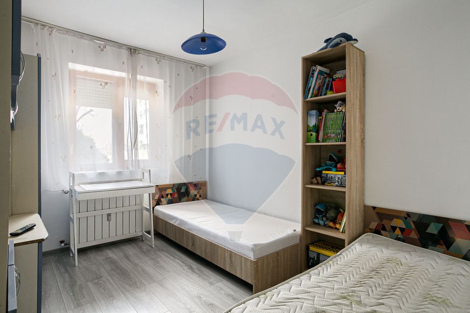 4 room Apartment for sale, Sega area