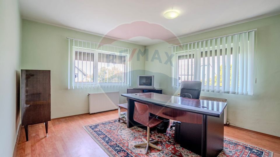 10 room House / Villa for sale