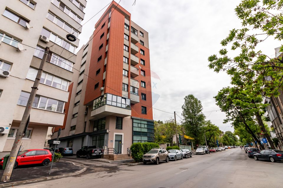 Apartament 3 camere de închiriat Titulescu - Banu Manta - Victoriei