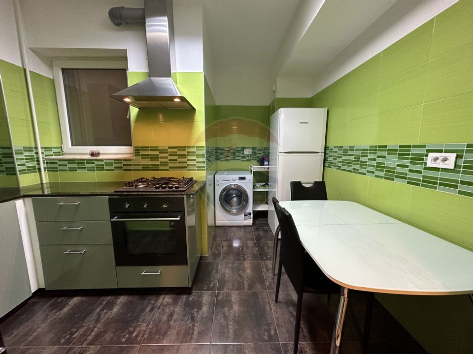 Apartament cu 3 camere de închiriat în zona Herastrau