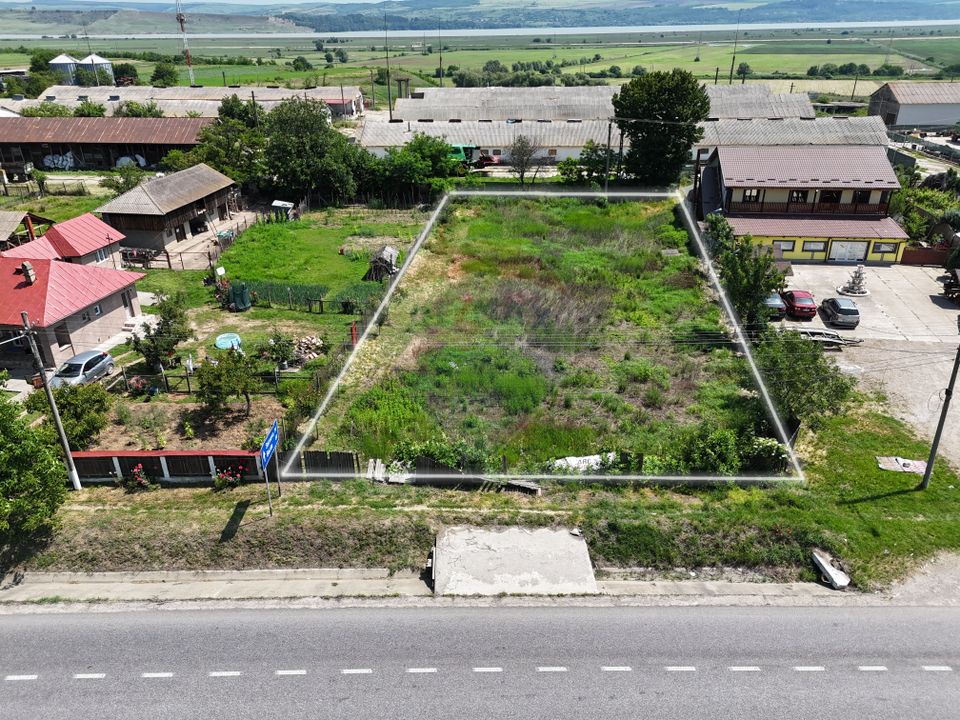 De vânzare teren intravilan 1584 mp Valea Seaca - Bacău