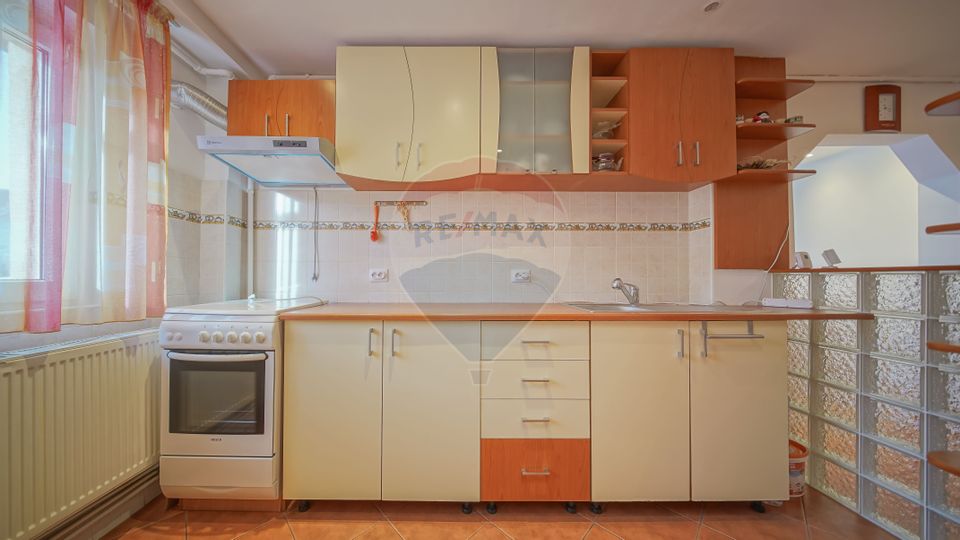 Apartament 3 camere de închiriat Răcădau-Parcul Ursu