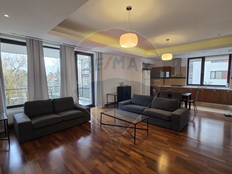 Inchiriere Apartment 4 camere Complex Liziera Pipera