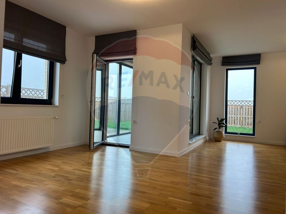 4 room House / Villa for sale