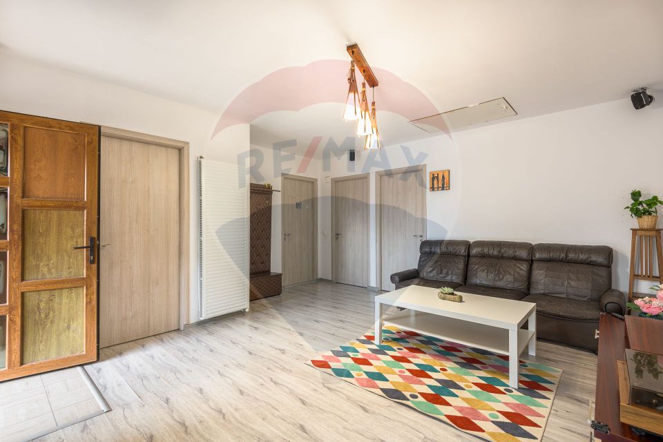 Casă de vânzare  |  3 camere  |  Pantelimon