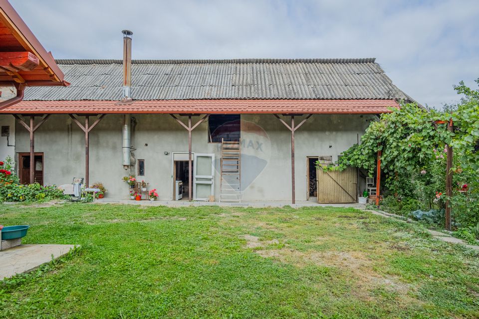 COMISION 0%| CASA DE VANZARE| 4 CAMERE| TEREN 597 MP|