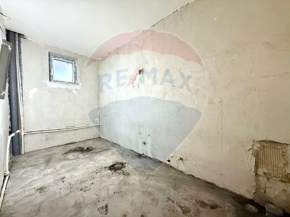 6 room House / Villa for sale, Sud area