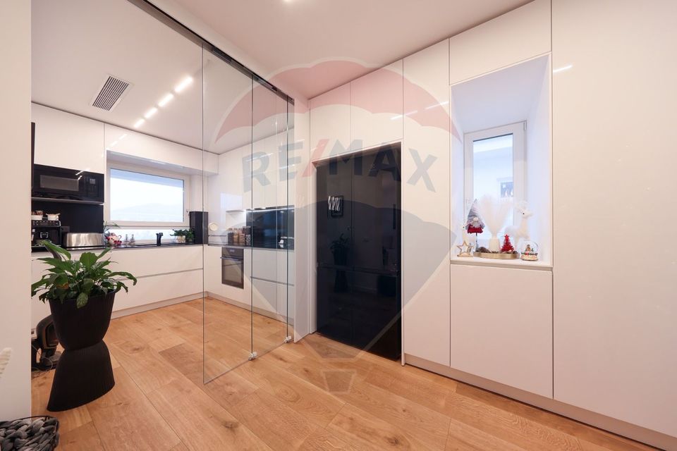 Casă  prima utilizare  -  4 camere teren 467