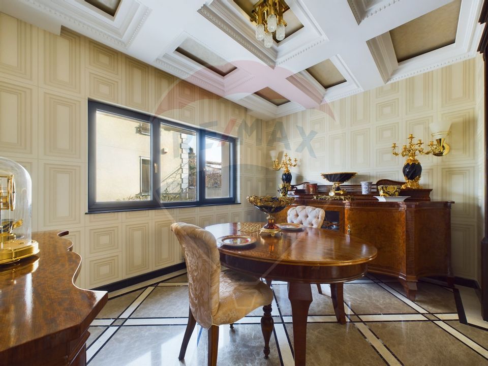 16 room House / Villa for sale, Parcul Carol area
