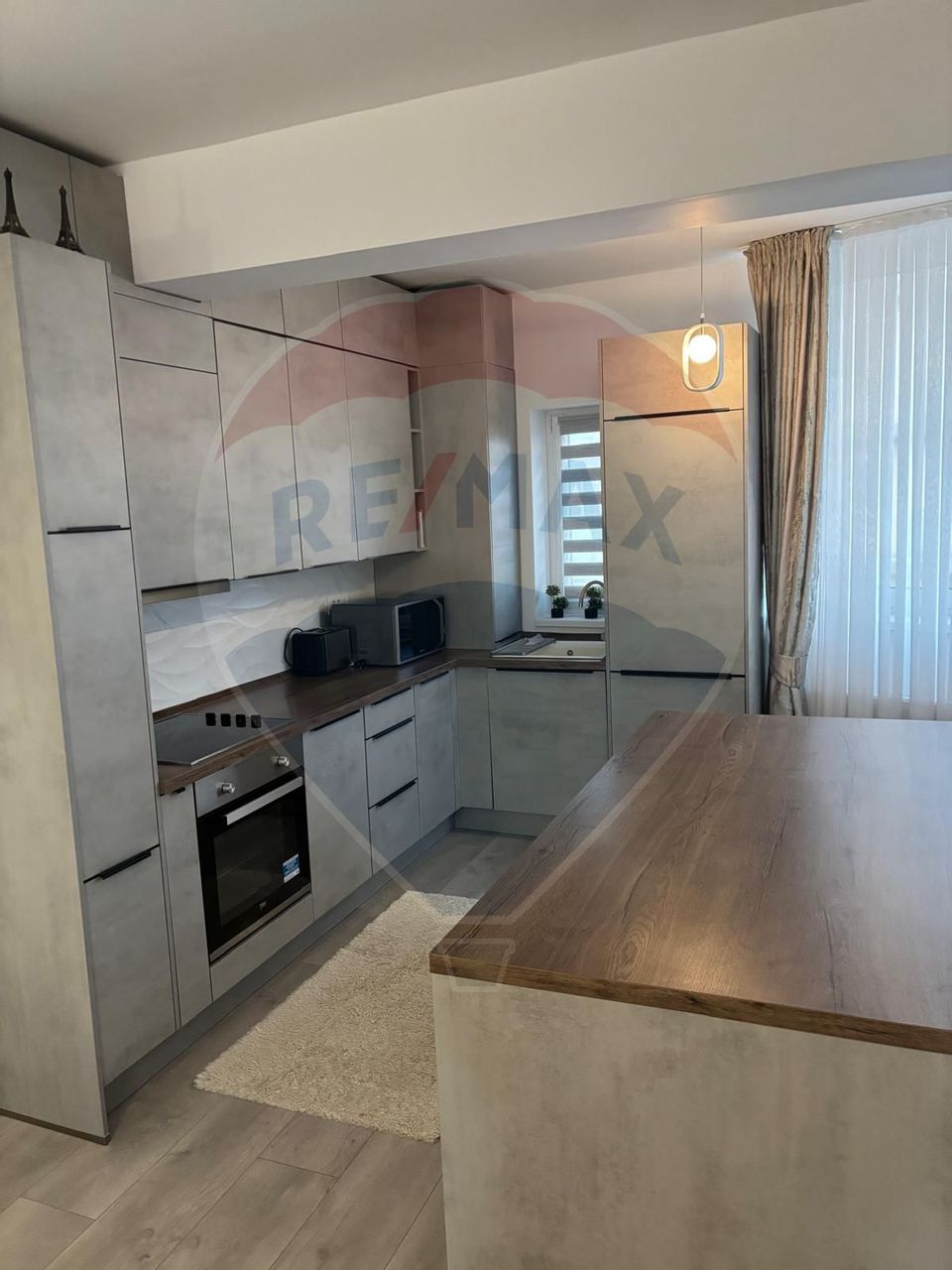 Apartament cu 2 camere de închiriat în zona Iosia