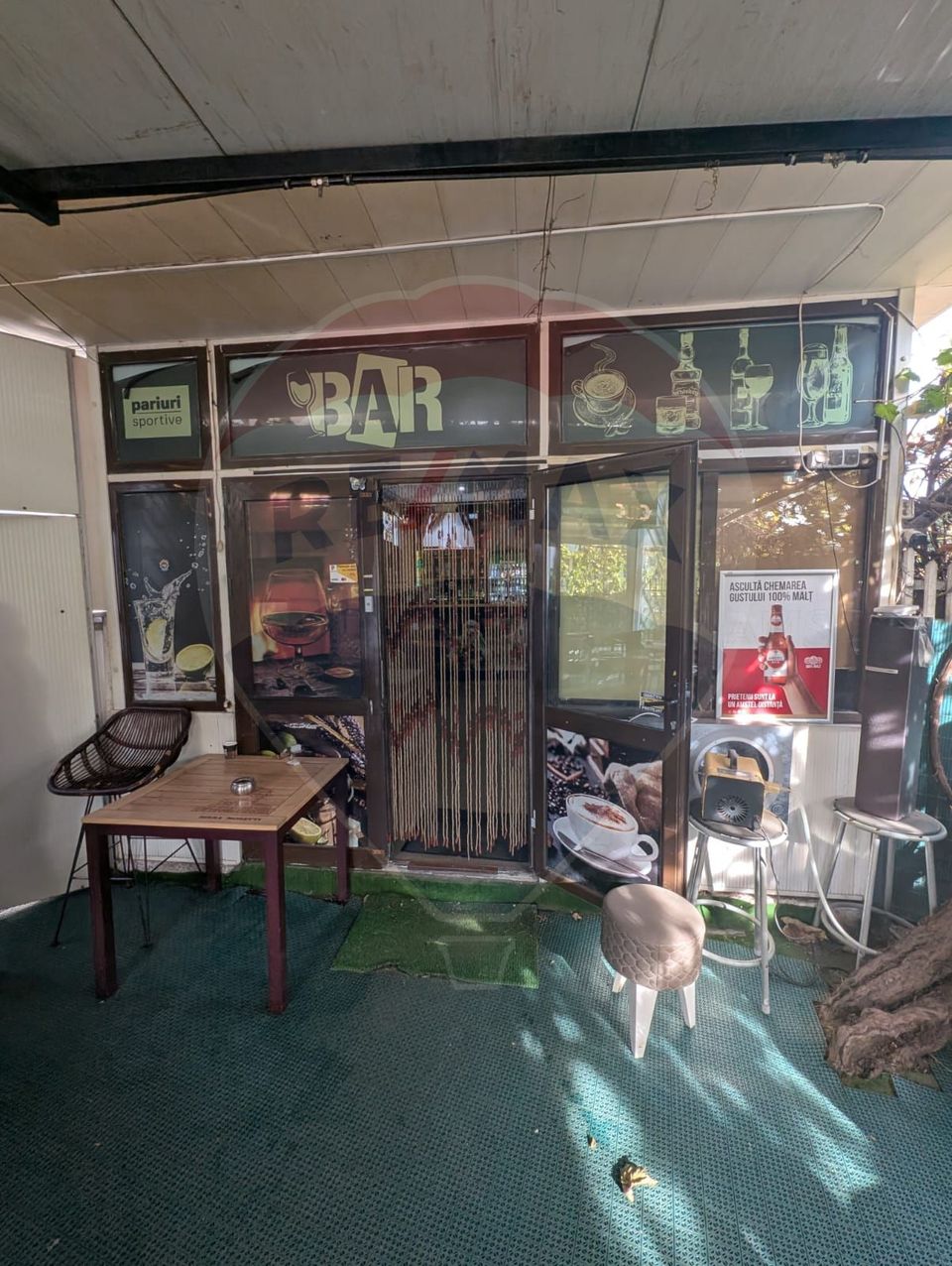 Casă / Vilă cu 5 camere de vânzare în zona Est