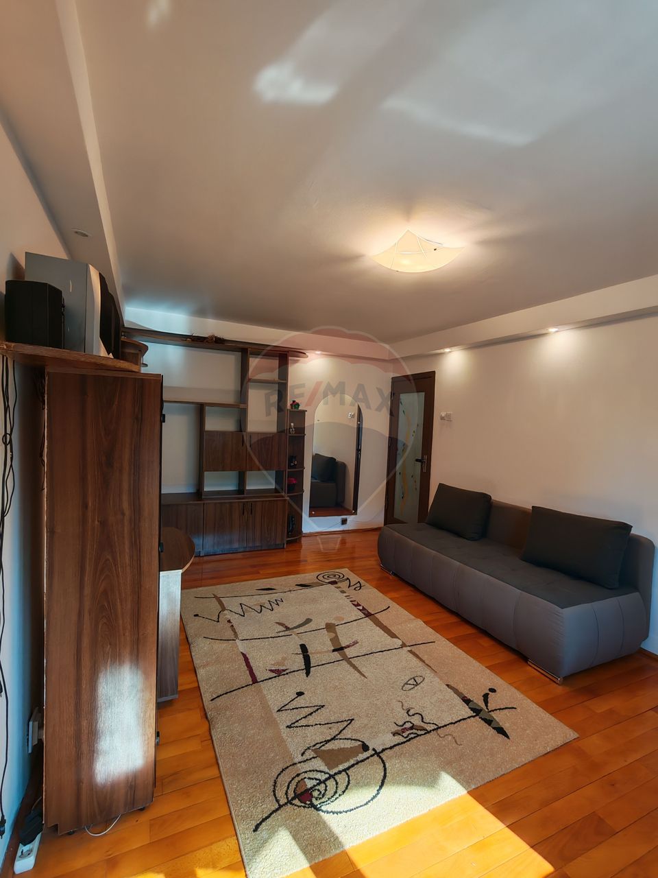 Apartament 2 camere Brazda, stațios, etaj 2, AC + centrală