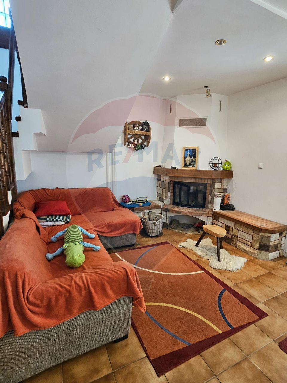 6 room House / Villa for sale