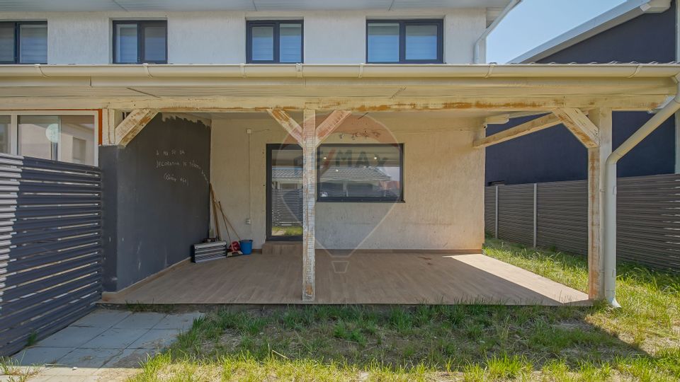 Casă 96 metri pătrați utili – Cartier Valea cu Flori, Brașov