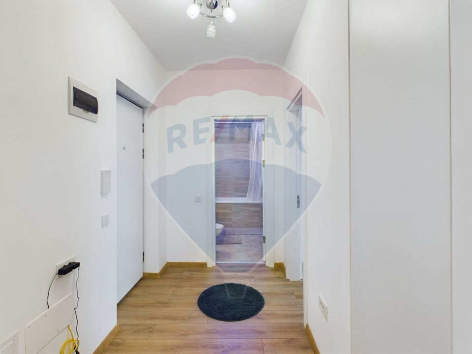 2 room Apartment for rent, Tractorul area