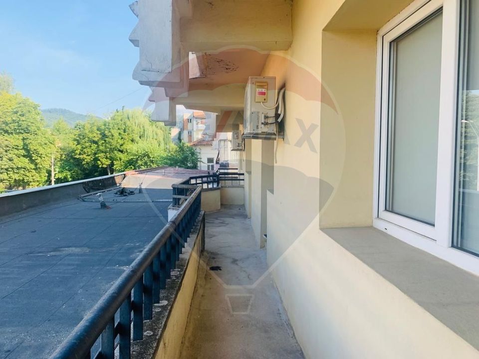 186sq.m Office Space for rent, Independentei area