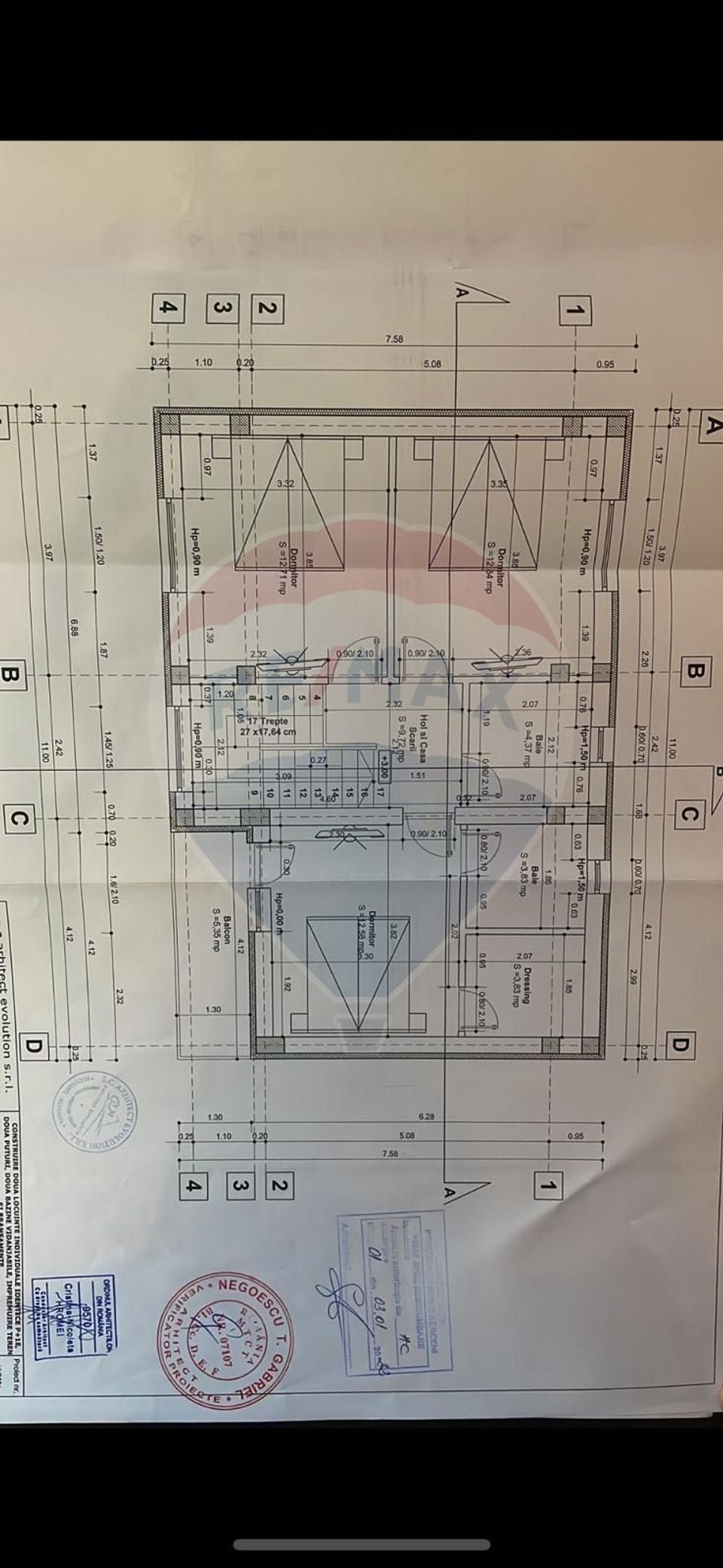 Casă / Vilă cu 4 camere de vânzare