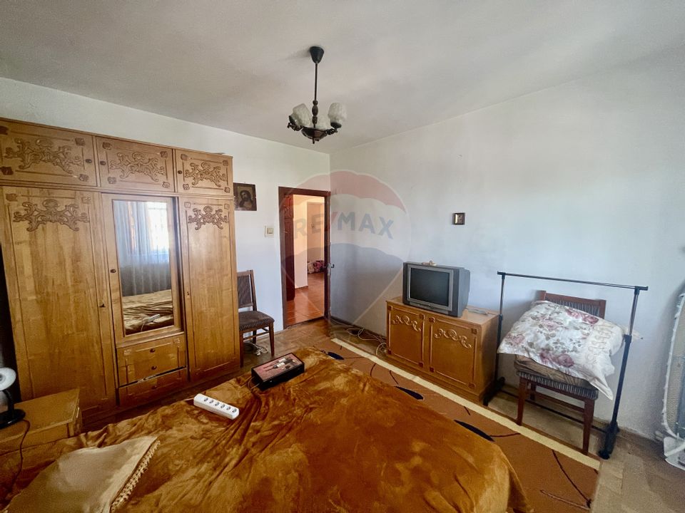 Apartament 3 camere Marco Spital