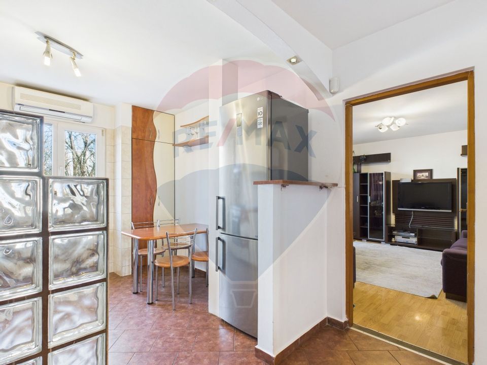 Apartament 4 camere de inchiriat, Piata Minis, Metrou Titan, Parc IOR