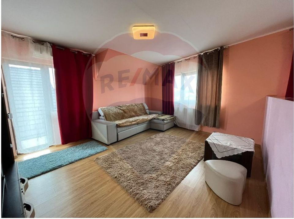 Apartament spatios in cartierul Turnisor-Vanzare