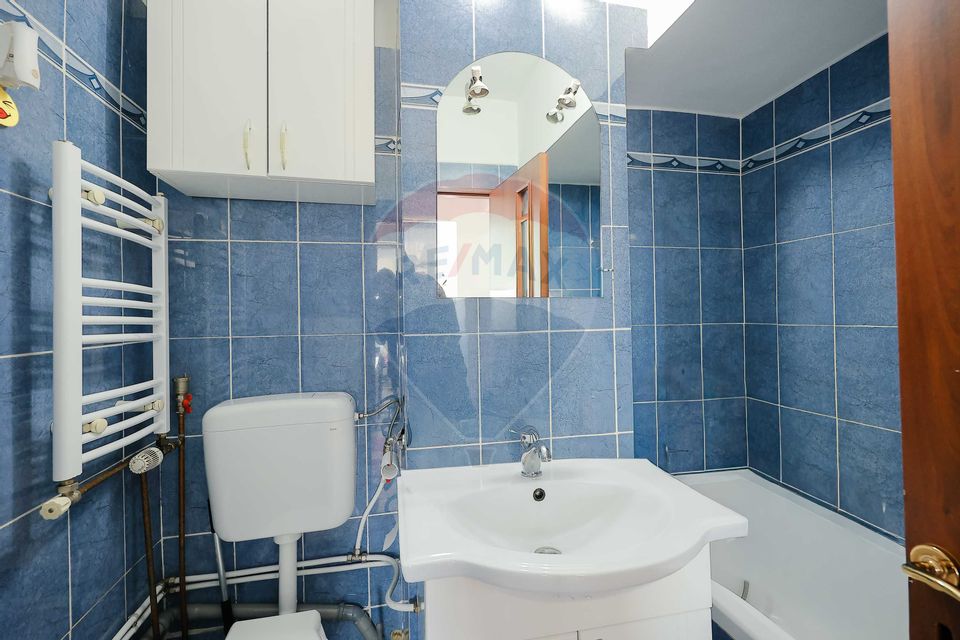 Apartament cu două camere de vânzare în zona Dacia