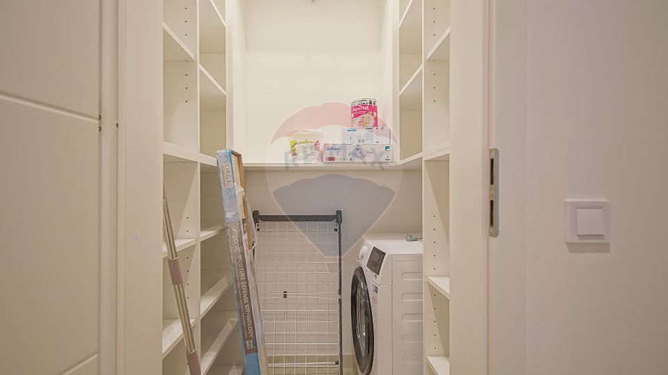 3 room Apartment for rent, Tractorul area