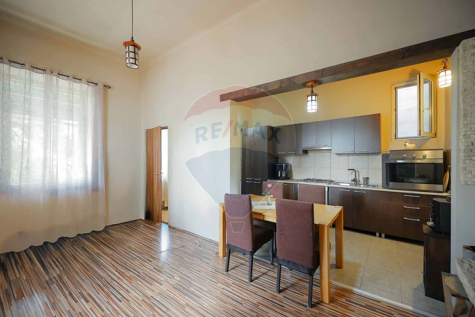 4 room House / Villa for sale, Ultracentral area