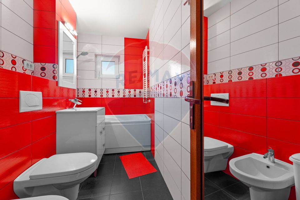 Apartament cu 3 camere de închiriat - zona Boul Rosu