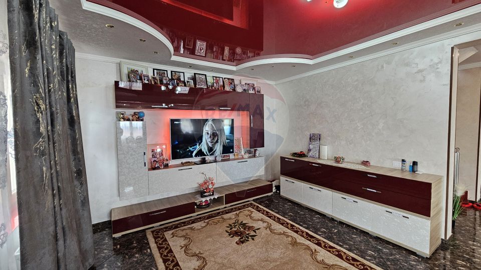 6 room House / Villa for sale