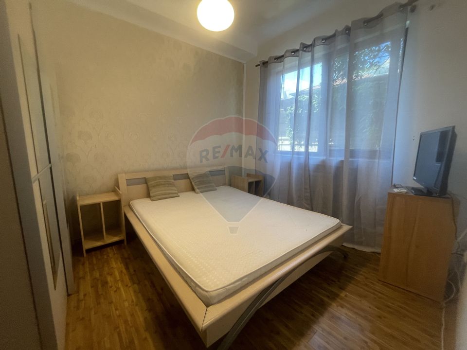 Apartament cu 2 camere P-ta Romana