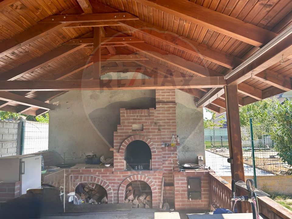 Casa/Vilă cu 4 camere de vânzare in Santandrei