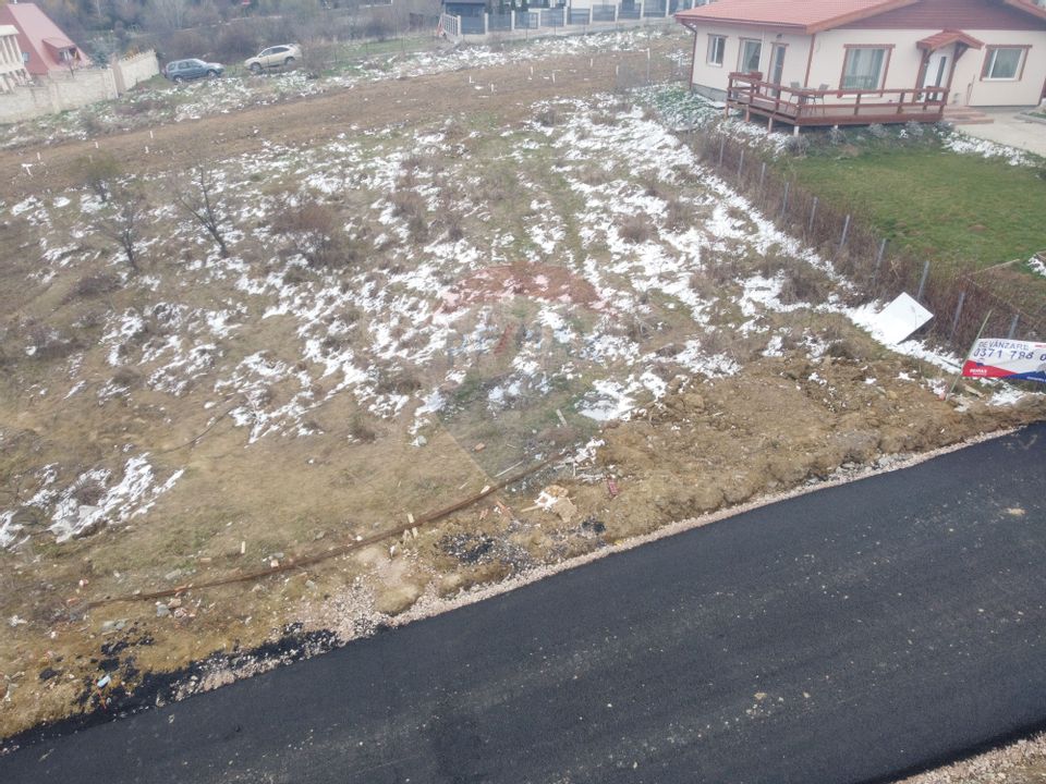 Teren de Vânzare în Salicea – Autorizație de Construire comision 0%