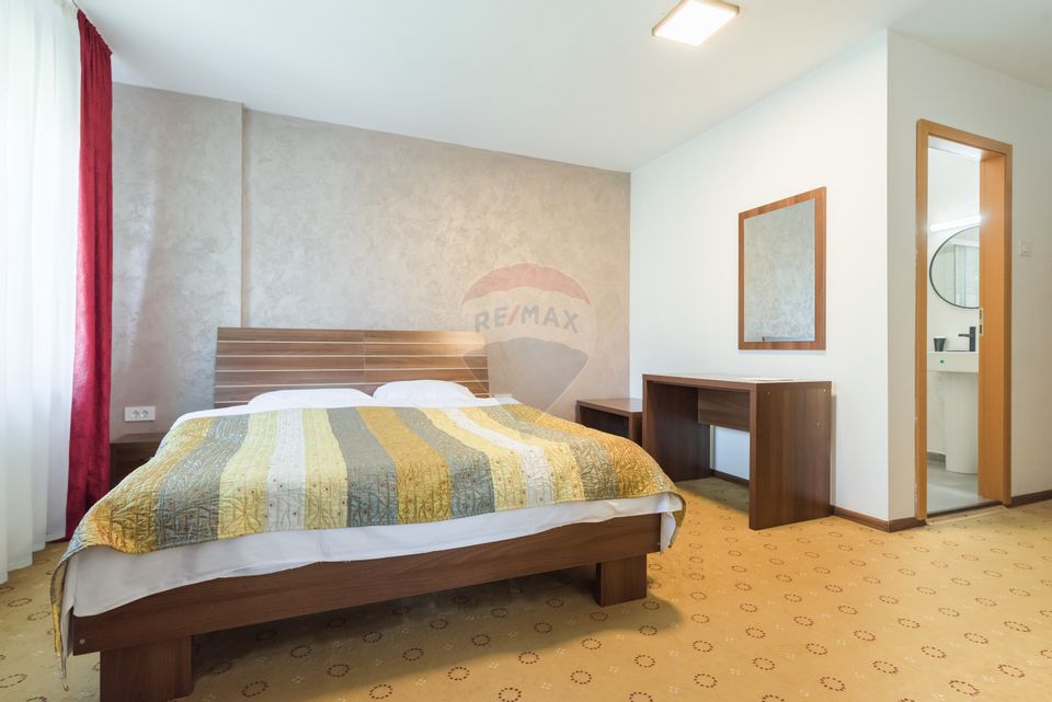 Hotel cu 23 unități de cazare, 2 săli de ședință, locație excelentă