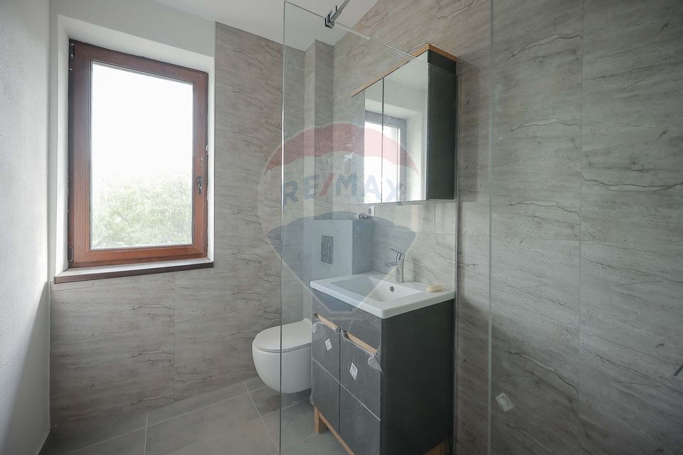 4 room House / Villa for sale, Podgoria area