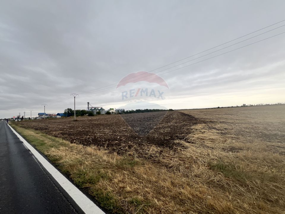 Teren cu potențial de investiție – Lehliu, Lehliu Gară, jud Călărași