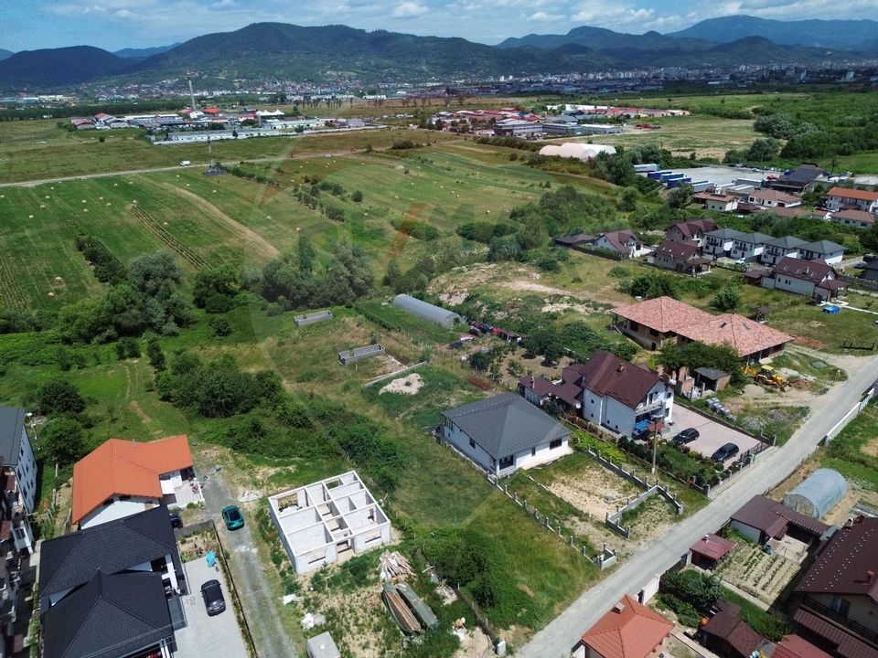 DE VANZARE- Teren intravilan in MOCIRA