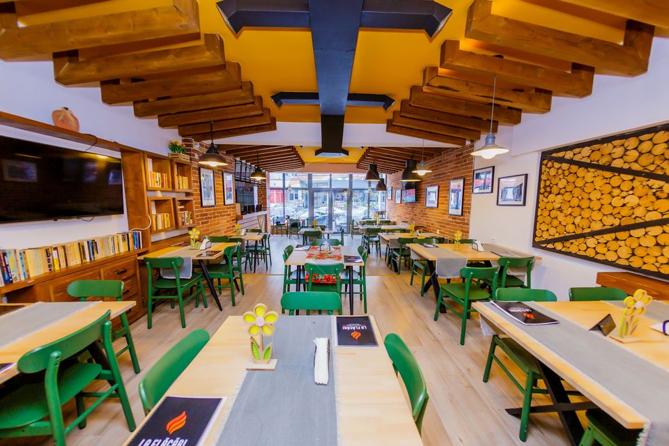 90sq.m Commercial Space for sale, Progresul area