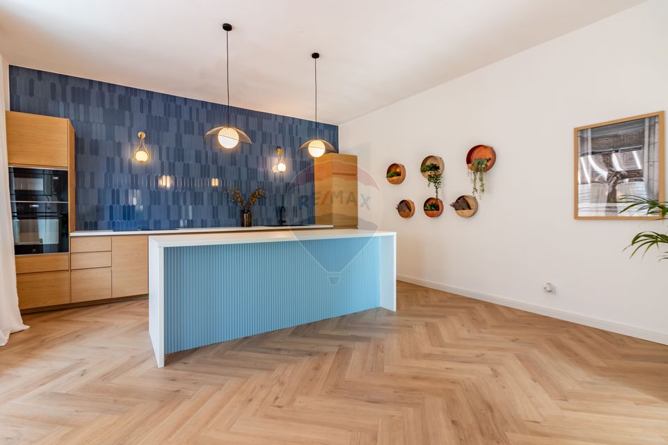 Casă individuala în Aviatiei, adiacent Bulevardul Aerogarii, 4xparcare