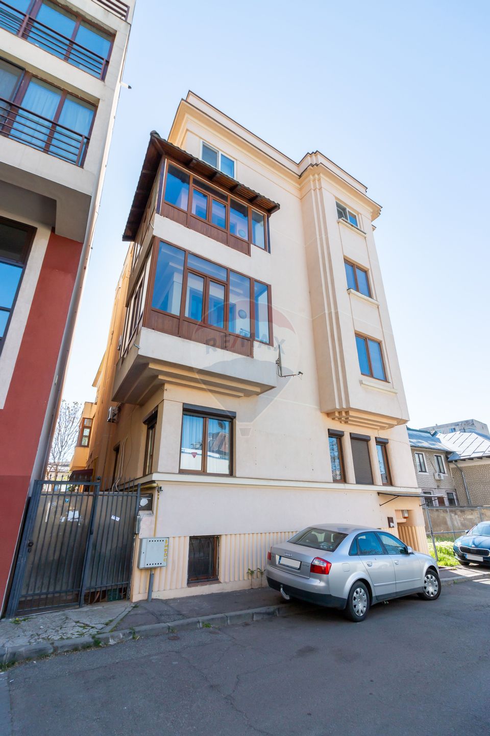3 rooms apartment for sale in Calea Calarasilor- Hyperion area