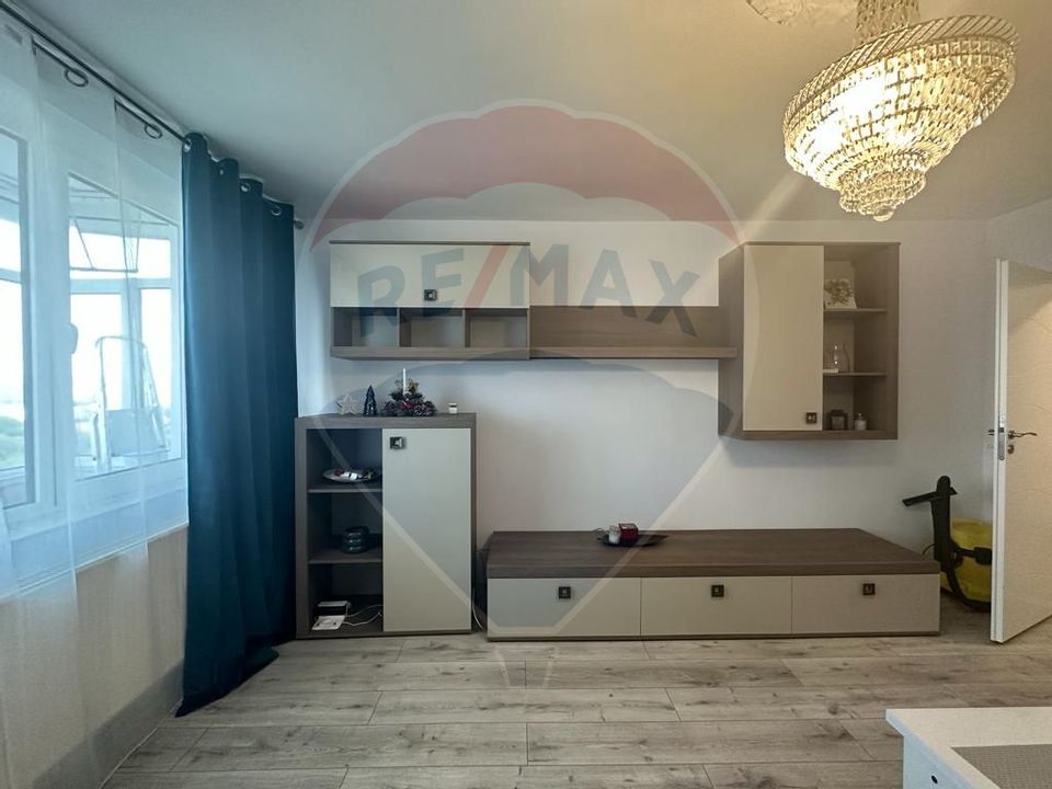 Apartament cu 2 camere de vânzare în zona Tic Tac