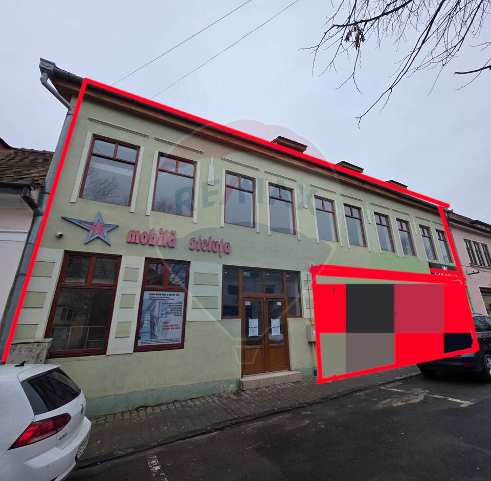 450sq.m Commercial Space for rent, Central area
