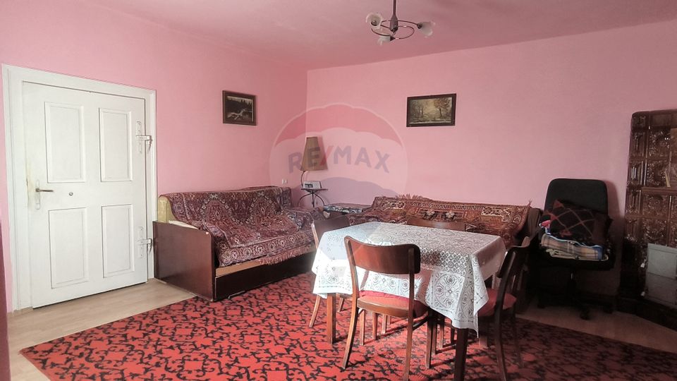 4 room House / Villa for sale