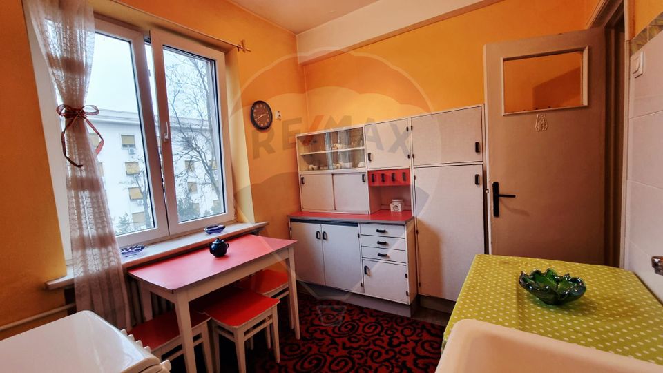 2-room apartment for sale in Cotroceni area, Military Academy
