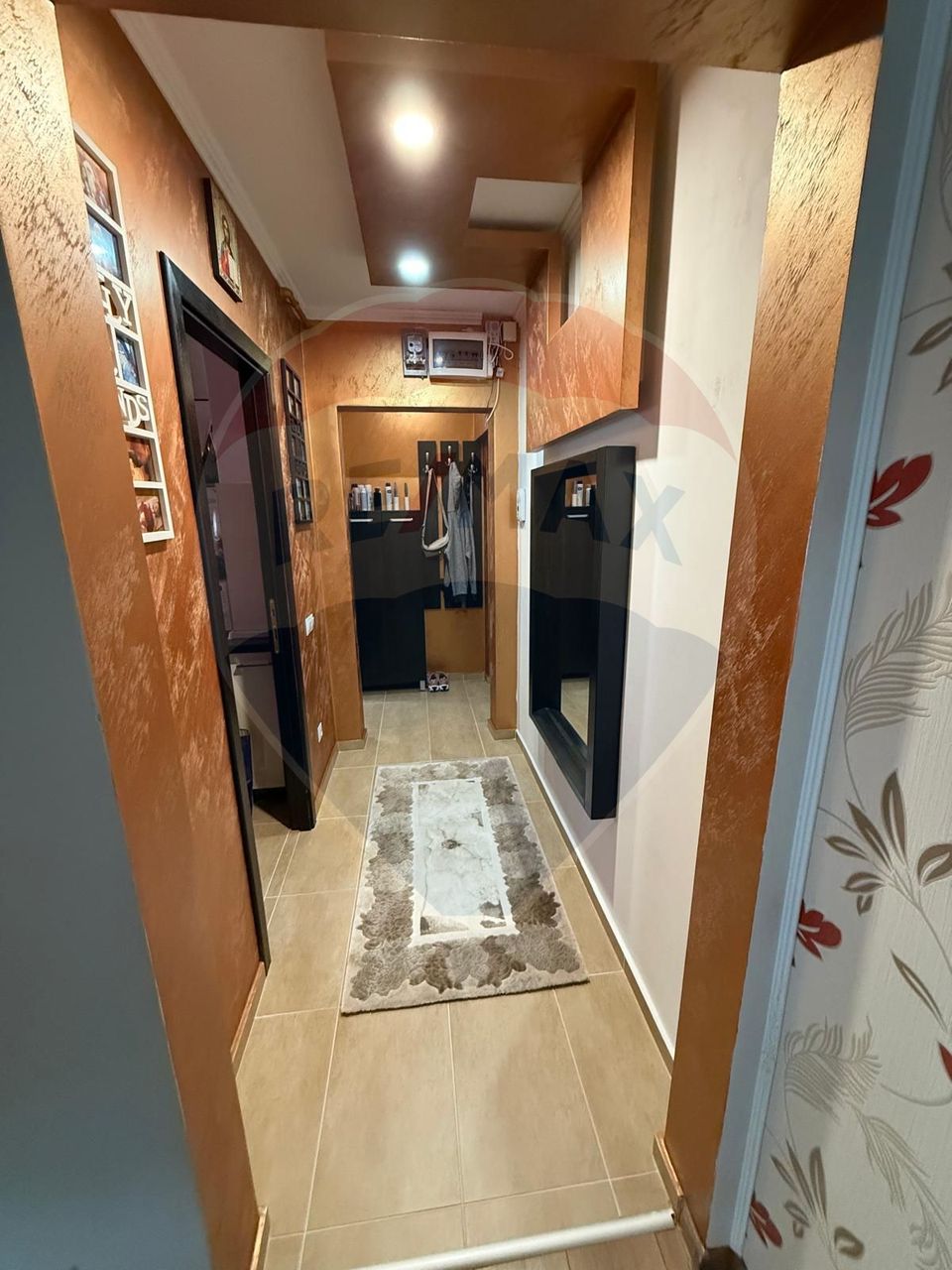 Apartament 3 camere de vânzare – Săcele, zona Electroprecizia