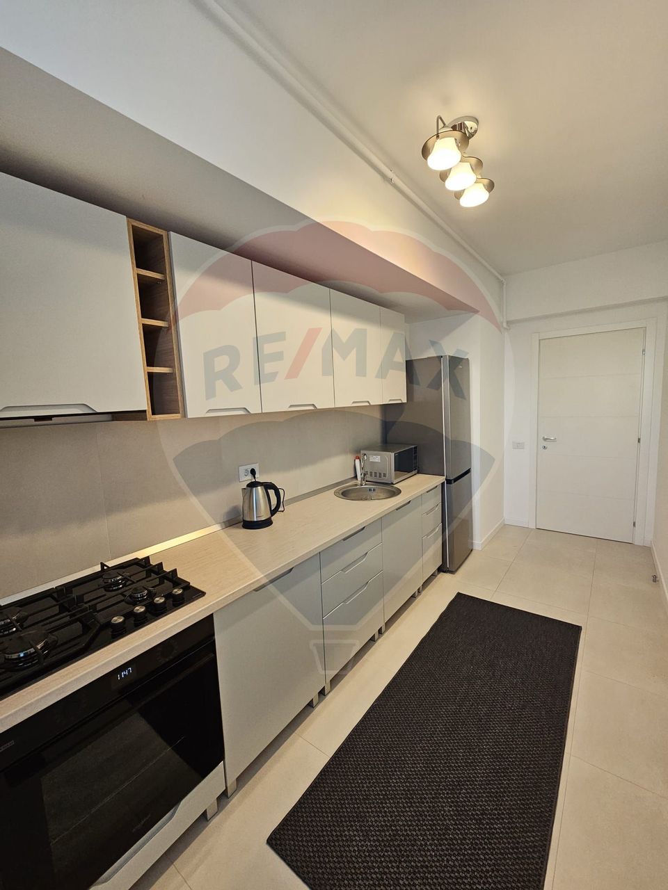 Apartament 2 de inchiriat, prima inchiriere, metrou Costin Georgian